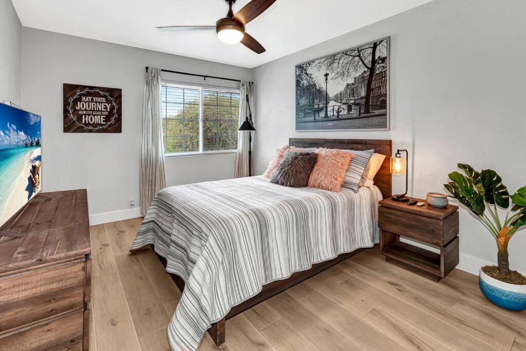 Huntington Beach, Ac, Pool, Hot Tub, Detached Office, Close To Beach, Outside Entertaining Area Εξωτερικό φωτογραφία